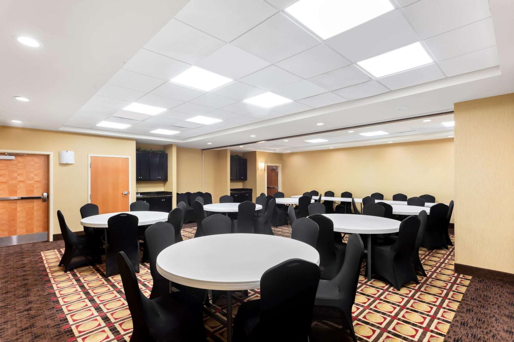 Comfort Suites Gulfport Zewnętrze zdjęcie