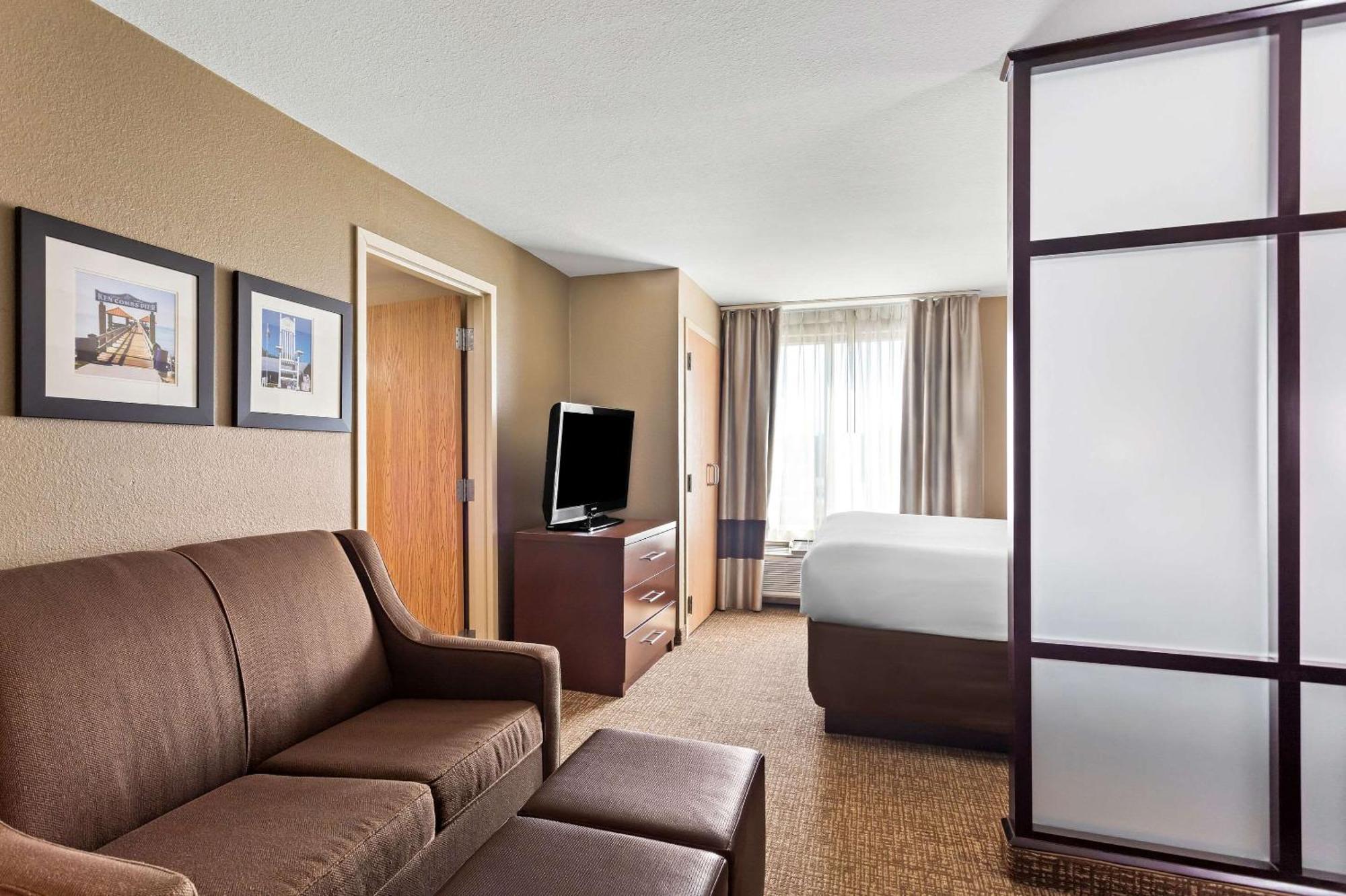 Comfort Suites Gulfport Zewnętrze zdjęcie